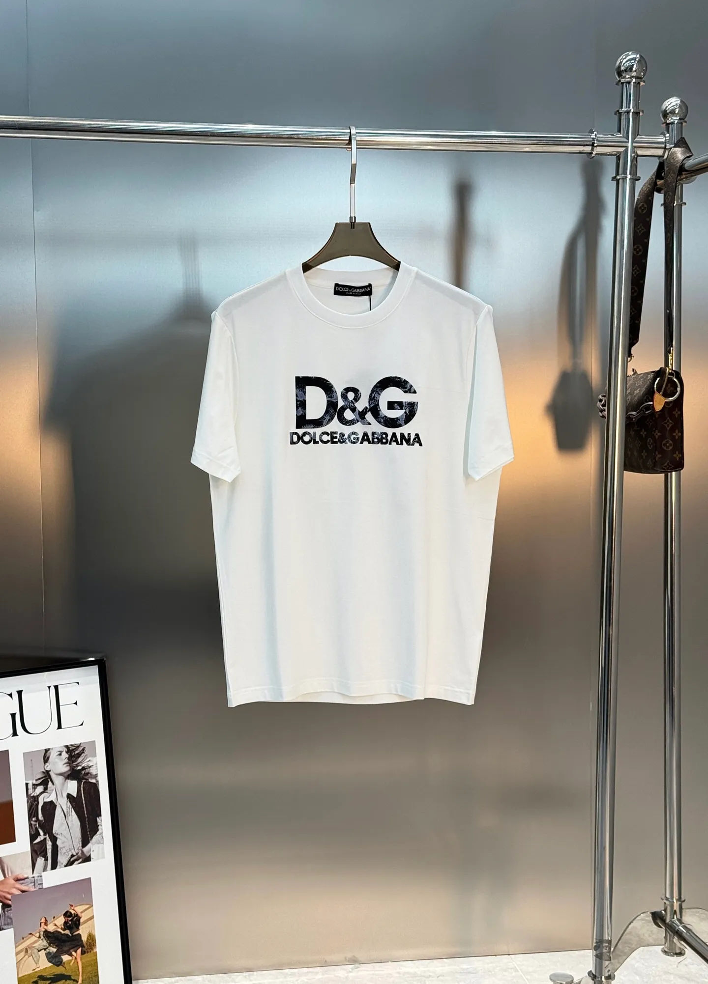 190。 190 ⚜️D&G* 26s New Arrival T . ， DG ， . . . 190g ， ， ！ ！ ：White.Black.Sizes：M-3XL ❗️（S 4XL ）175/145 XL